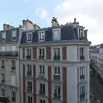 At The Heart Of Parisian Gourmets