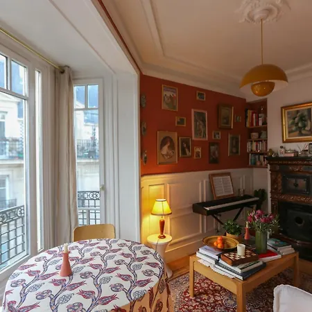 At The Heart Of Parisian Gourmets Appartamento Parigi
